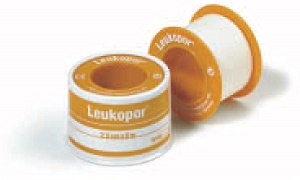 CEROTTO IN ROCCHETTO LEUKOPOR IPOALLERGENICO TESSUTO NON TESSUTO BIANCO 1,25X500 CM - farmachicca