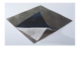 MEDICAZIONE A BARRIERA ANTIMICROBICA MULTISTRATO CON NANOCRISTALLI DI ARGENTO 5X5CM 5 PEZZI - farmachicca